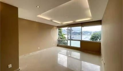 Apartamento com 3 quartos à venda em Urca - RJ