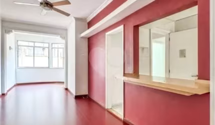 Apartamento com 3 quartos à venda em Leme - RJ