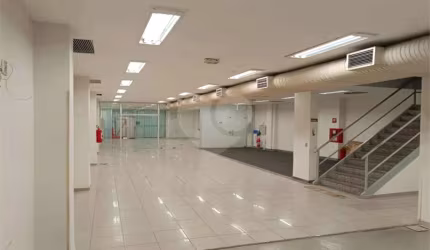 Loja para locação em Madureira - RJ
