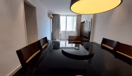Apartamento com 2 quartos à venda ou para locação em Tijuca - RJ