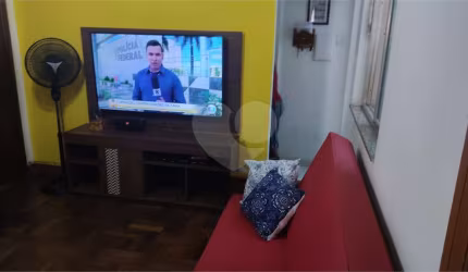 Apartamento com 2 quartos à venda ou para locação em Rio Comprido - RJ