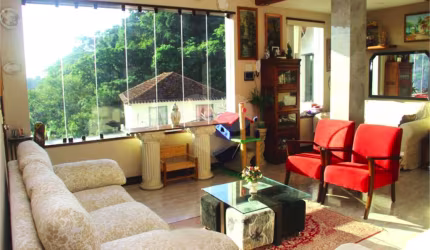 Casa com 5 quartos à venda em Santa Teresa - RJ