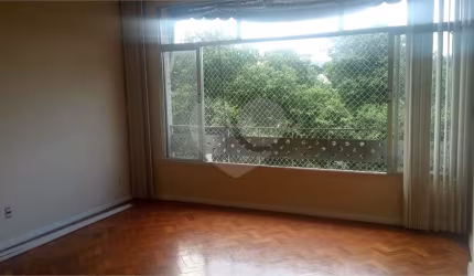 Apartamento com 3 quartos à venda em Tijuca - RJ