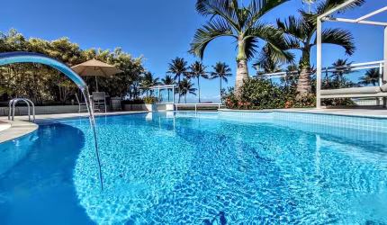 Pé na Areia Frontal com 254m² | Apartamento 4 suítes à Venda na Riviera.