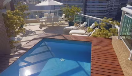 Cobertura com 3 suítes, 3 vagas, Piscina Privativa disponível para locação temporada em Riviera de São Lourenço - Bertioga/SP.