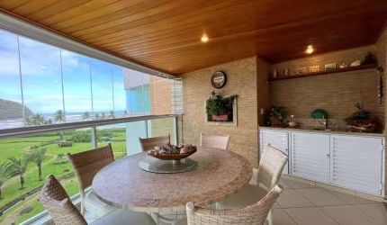 Apartamento Pé na Areia com Vista Para Mar | Localizado no Módulo 08.