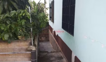 Casa Térrea 3 Dormitórios 3 Vagas à Venda em Jardim Lucélia Grajaú