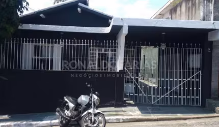 Vende -se Casa  Terrea dois imóveis no mesmo terreno Veleiros