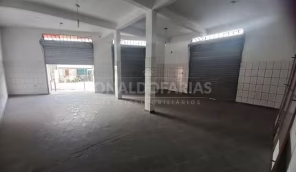 Salão comercial para locação com 94m² na região de Parelheiros.