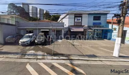 Predio comercial a Venda com 3 lojas e uma casa no fundo Regao da Cidade Dutra