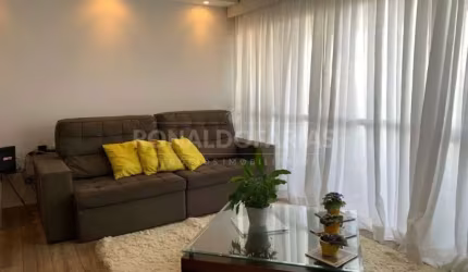 Apartamento à venda com 3 dormitórios e 1 suíte na região de Santo Amaro.