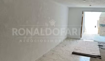 Sobrado a venda com 150 m² 03 dormitórios sendo 01 suíte na região do Jardim Consorcio