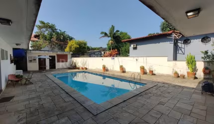 SOBRADO A VENDA EM INTERLAGOS 4 SUITES  8 VAGAS PISCINA COM VISTA PARA REPRESA