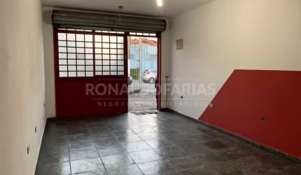 Sala comercial à venda com 40m² na região de Interlagos.