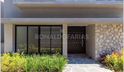 Casa à Venda em Chácara Santo Antônio com 4 Suítes 6 Vagas de Garagem