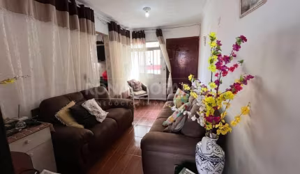 Apartamento 3 Dormitórios 58 m² à Venda no Grajaú BNH Sem Garagem