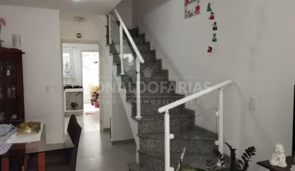 Casa em condominio fechado para vendo ou loação .