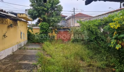 CASA TERREA EM INTERLAGOS A VENDA, 3 DORMITORIOS 8 VAGAS  NO JARDIM SUZANA