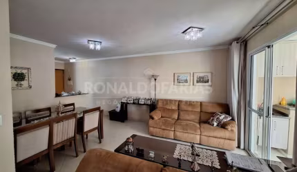 Apartamento a venda com 02 dormitorios sendo 01 suite no Jardim Marajoara