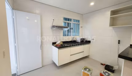 Apartamento com 2 Dormitórios para Alugar no Bairro do Vila São José 50 m² em Frente a Unisa