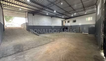 Galpão Comercial para Venda no Bairro da Cidade Dutra 832 metros de Terreno