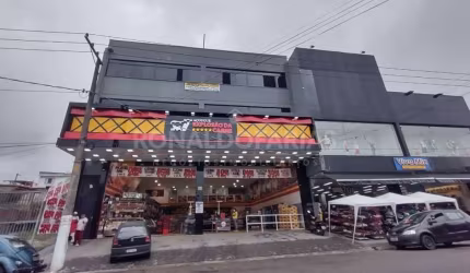 Prédio Comercial para Alugar no Bairro do Jardim Mirna 750m²