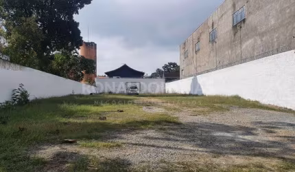 Terreno à Venda no Bairro de Interlagos Avenida Atlântica 783 m²