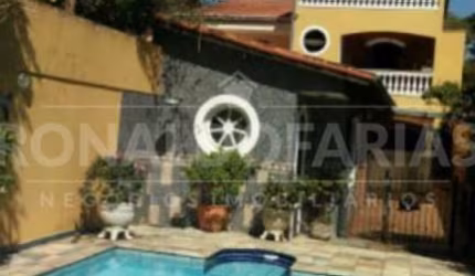 Sobrado para venda  jardim represa  3 quartos  piscina -Não aceita financiamento