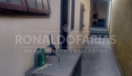 Casa à Venda no Jardim Suzana com 3 Dormitórios 2 Suítes e 3 Vagas de Garagem