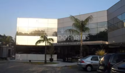 PRÉDIO COMERCIAL LOCALIZADO NO BAIRRO DE INTERLAGOS 2.170 M TERRENO 1500 M ÚTIL !!!