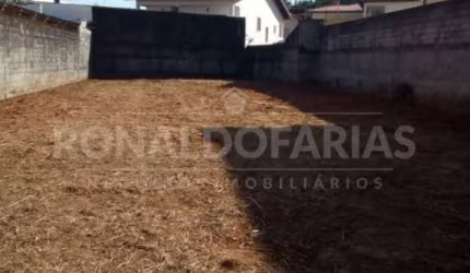 Terreno à Venda em Interlagos no Bolsão Residencial 625 m²