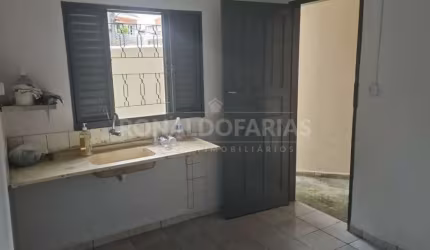 CASA TÉRREA DE 2 QUARTOS 150 M TERRENO BAIRRO DE INTERLAGOS JARDIM SUZANA OTIMO PARA INVESTIDOR