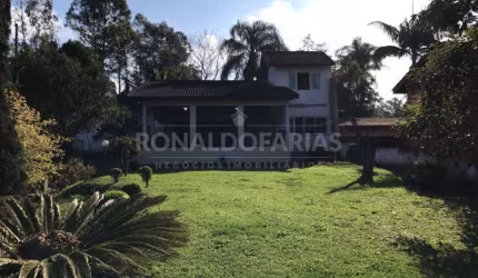 Casa no condomínio terceiro lago à venda com 5 dormitórios.