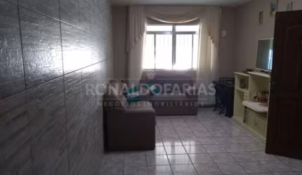 Ótimo sobrado a venda na Vila Natal com 5 dormitórios e 1 suíte