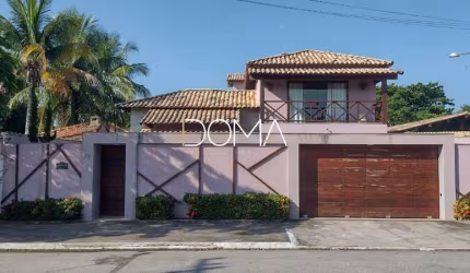 Casa à venda no bairro Ogiva - Cabo Frio/RJ