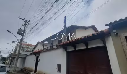 Excelente casa independente no bairro do Braga, próximo a praia!