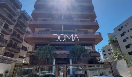 Ampla Cobertura duplex, na quadra da Praia do Forte