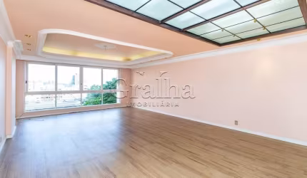 Apartamento com 3 quartos à venda na Rua Duque de Caxias, 1234, Centro Histórico, Porto Alegre por R$ 1.130.000