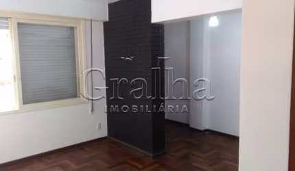 Apartamento com 1 quarto à venda na Rua Doutor Flores, 461, Centro Histórico, Porto Alegre por R$ 205.000