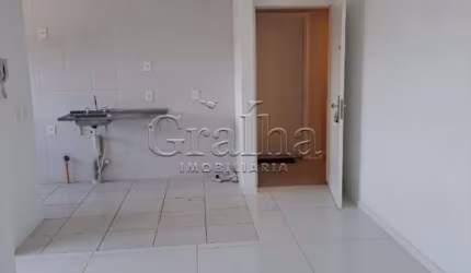Apartamento com 2 quartos à venda na Rua Attílio Bilibio, 251, Jardim Botânico, Porto Alegre por R$ 532.000