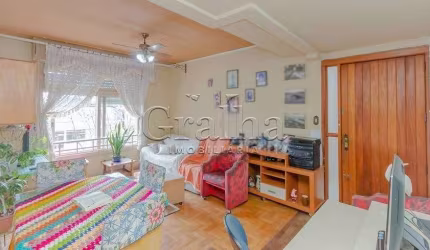 Apartamento com 3 quartos à venda na Avenida Praia de Belas, 1590, Menino Deus, Porto Alegre por R$ 650.000