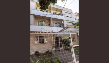 Apartamento com 3 quartos à venda na Rua Doutor Florêncio Ygartua, 501, Moinhos de Vento, Porto Alegre por R$ 360.000