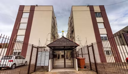 Apartamento com 2 quartos à venda na Rua Delfino Riet, 610, Santo Antônio, Porto Alegre por R$ 350.000