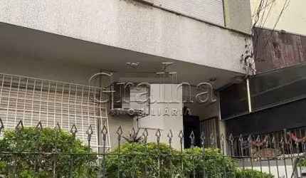 Apartamento com 2 quartos à venda na Rua Liberdade, 204, Rio Branco, Porto Alegre por R$ 300.000