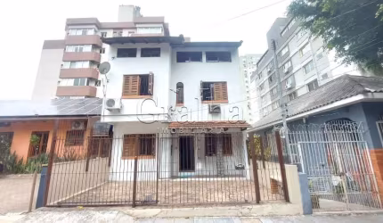 Casa em condomínio fechado com 4 quartos à venda na Avenida Ijuí, 181, Petrópolis, Porto Alegre por R$ 600.000