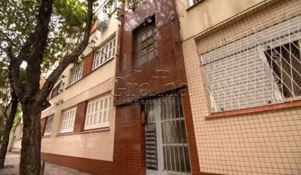 Apartamento com 2 quartos à venda na Avenida Cauduro, 166, Bom Fim, Porto Alegre por R$ 380.000