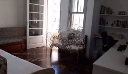Apartamento com 2 quartos à venda na Rua Santana, 779, Farroupilha, Porto Alegre por R$ 350.000