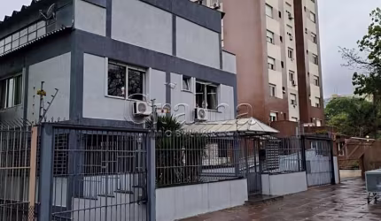 Apartamento com 3 quartos à venda na Rua Gomes Jardim, 1150, Santana, Porto Alegre por R$ 532.000