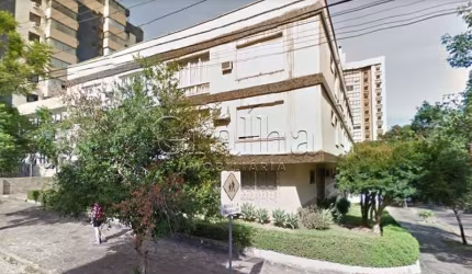 Apartamento com 2 quartos à venda na Rua Eça de Queiroz, 797, Petrópolis, Porto Alegre por R$ 480.000