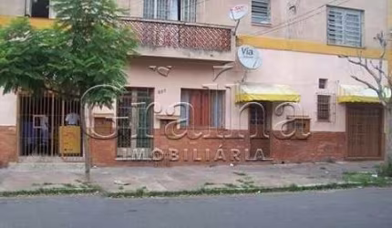 Casa com 2 quartos à venda na Rua Monsenhor Veras, 589, Santana, Porto Alegre por R$ 320.000